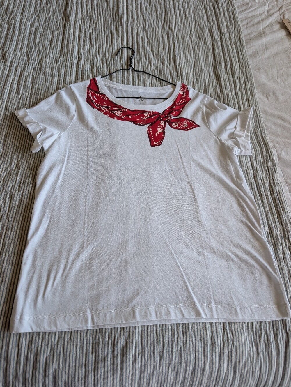 Kate Spade White With Red Bandana Tee Shirt Size Large